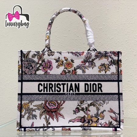 Dior Medium Dior Tote Bag Embroidered