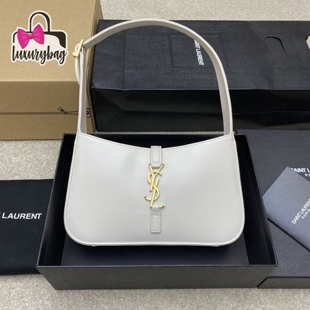 Saint Laurent Le 5 A 7 Hobo Bag In Smooth Leather Blanc Vintage