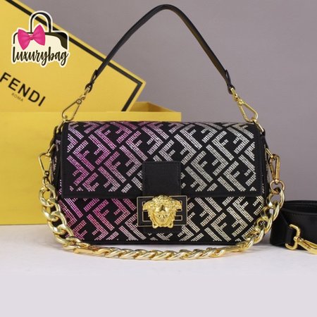 Fendi Baguette 7701