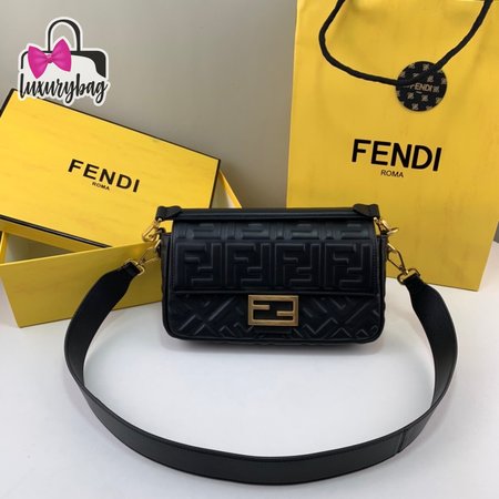 Fendi Baguette 6002