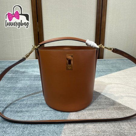 Celine Bucket 16 197573