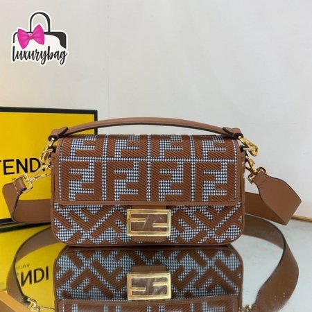 Fendi Baguette