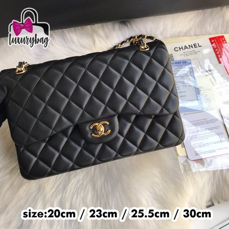 Chanel Classic Double Flap Quilted Lambskin Gold-tone Jumbo Black