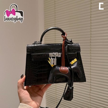 Hermes Mini Kelly 20 II Black Shiny Alligator