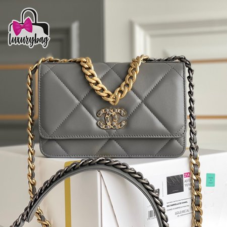 Chanel 19 Bag woc 0957