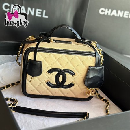 Chanel Vanity Case 93344